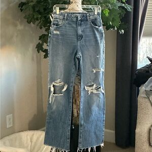 GARAGE Distressed 90’s Straight Jeans
